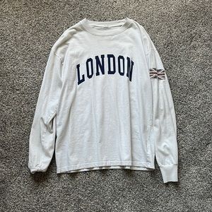 Brandy Melville London long sleeve t shirt